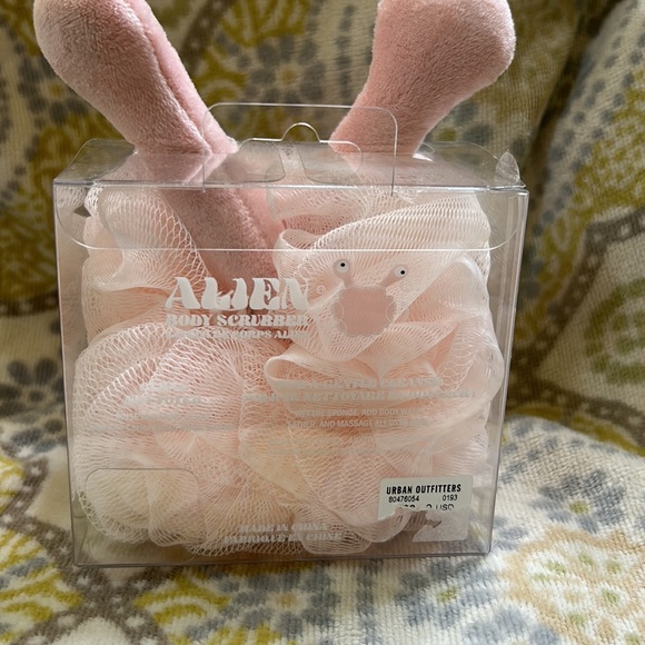 Alien Bath Shower Poof!! Fun for all ages. 🛸👽👾 - Picture 2 of 5